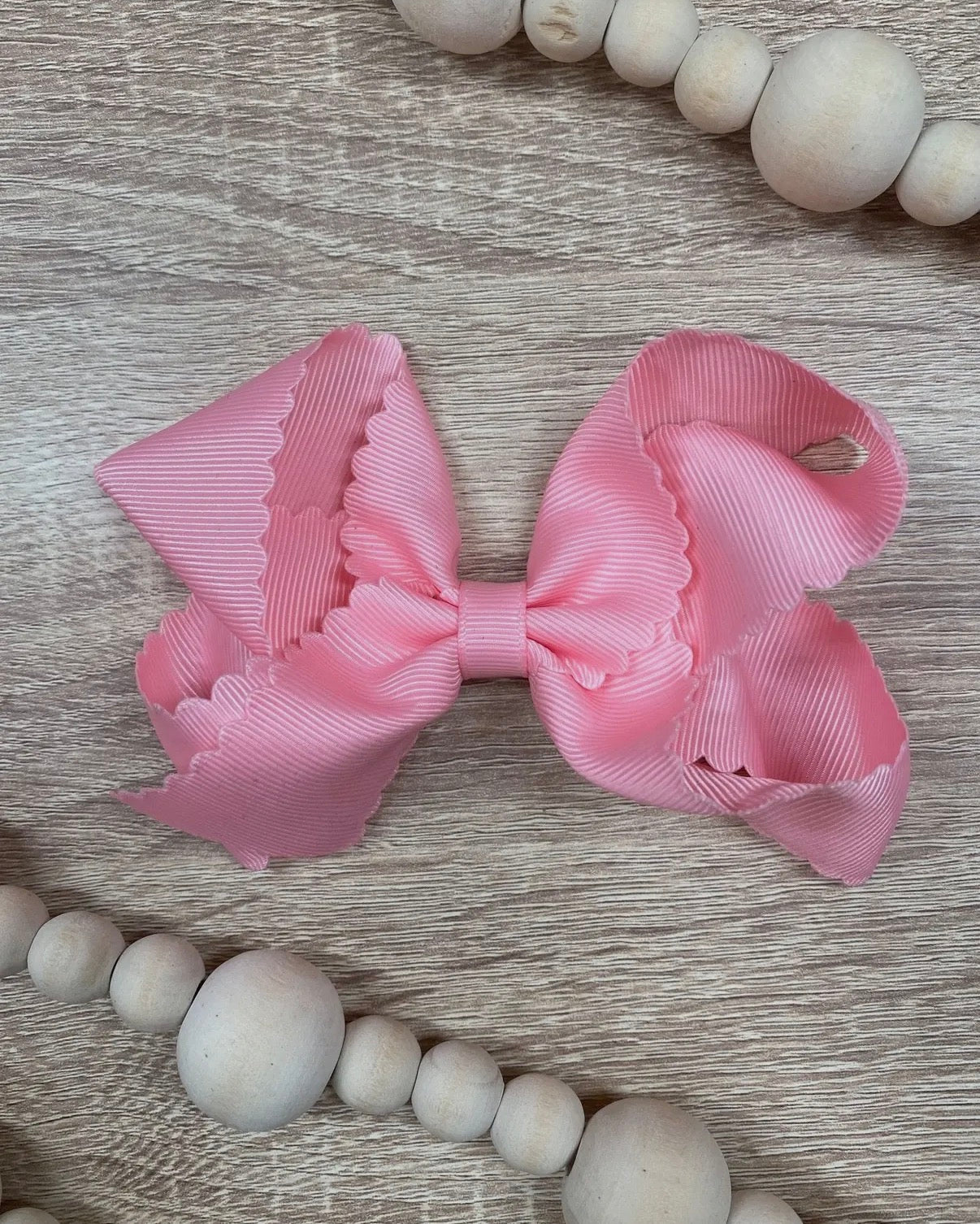 Scalloped Pink 4.5” Bow