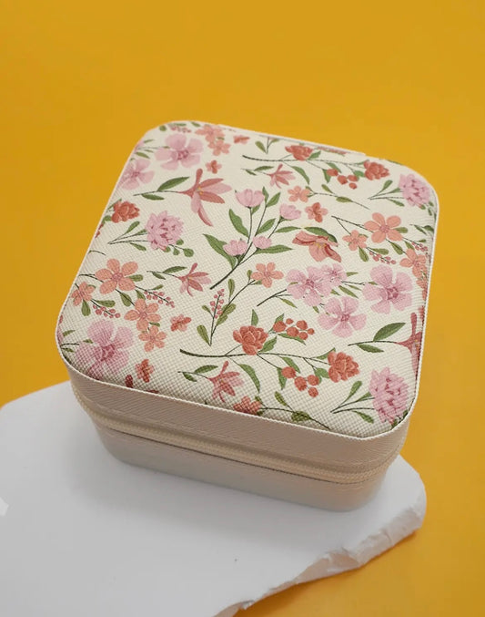 Jewelry Travel Box - Off white floral