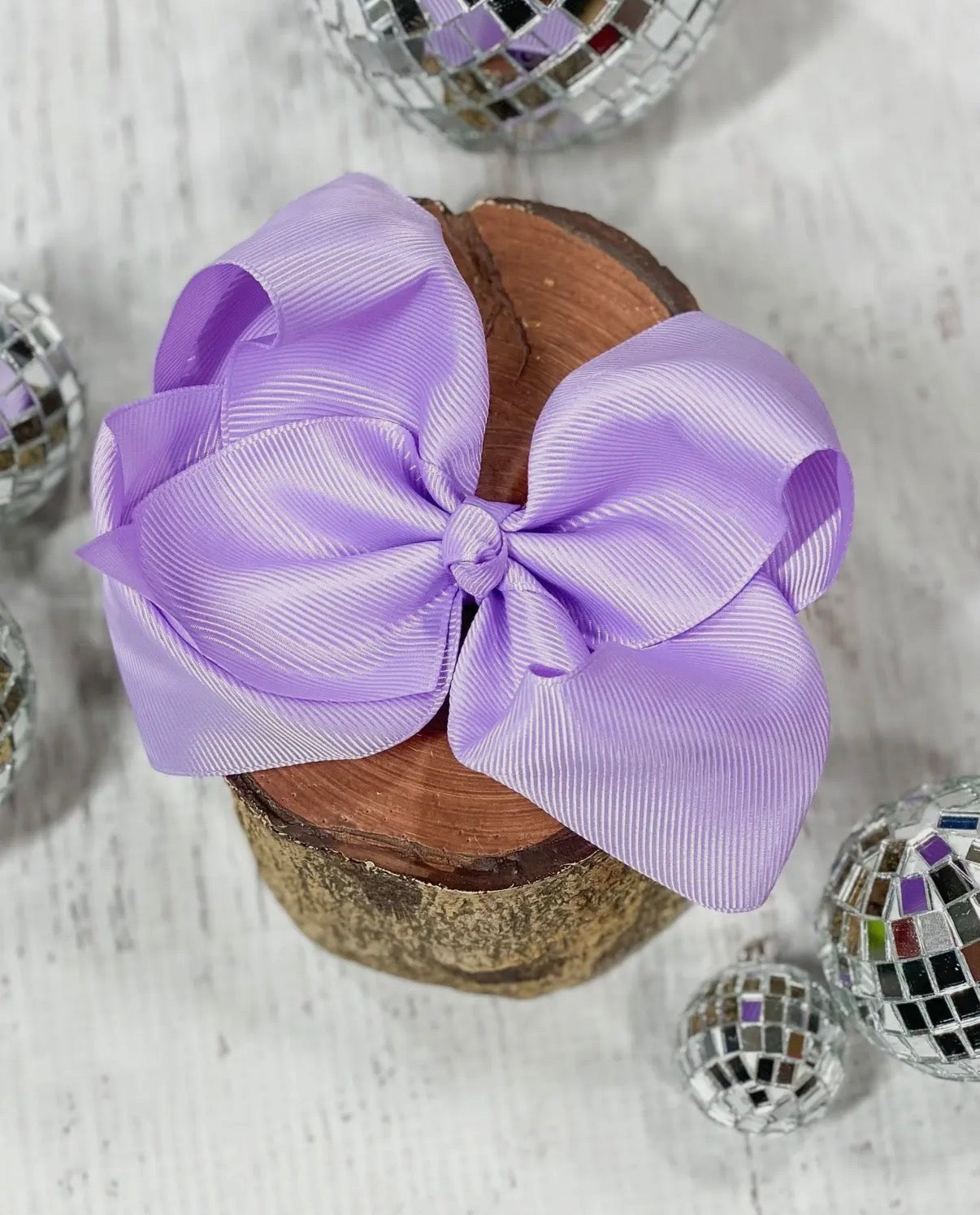 Lavender 4.5” Bow