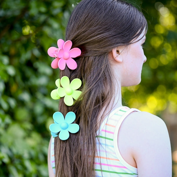 Matte Hair Claw Clip- Large Daisy- Color Options